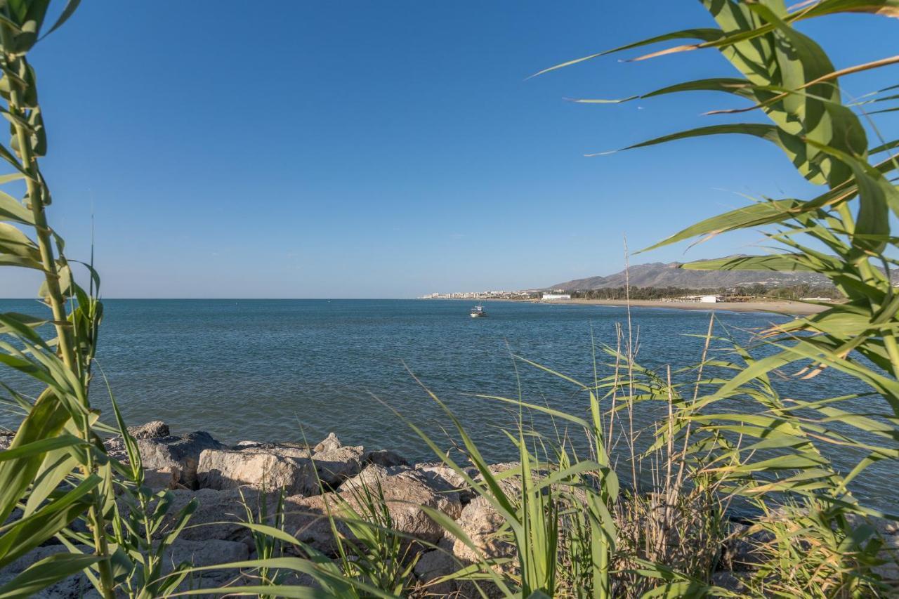 Suite Homes Hesperides Garden Beach Málaga Exterior foto