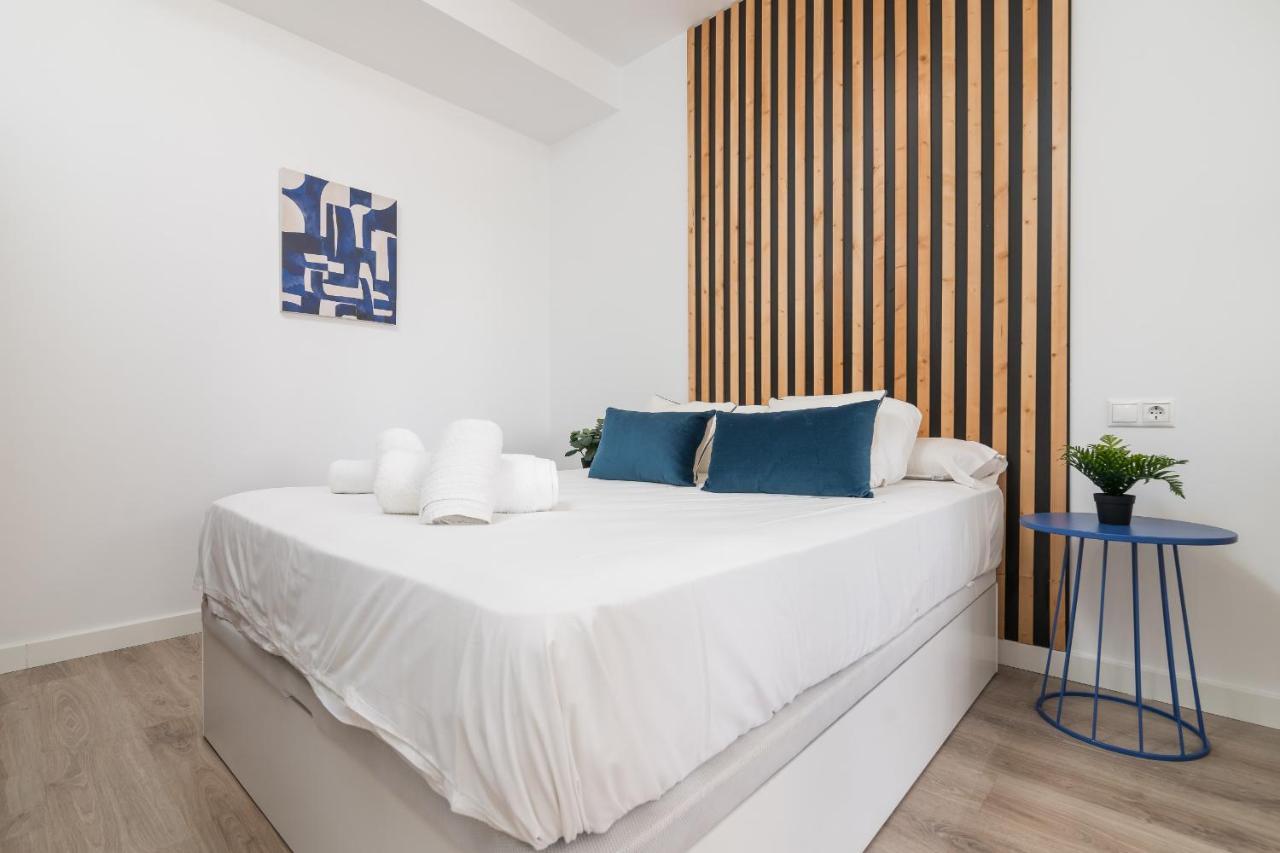 Suite Homes Hesperides Garden Beach Málaga Exterior foto