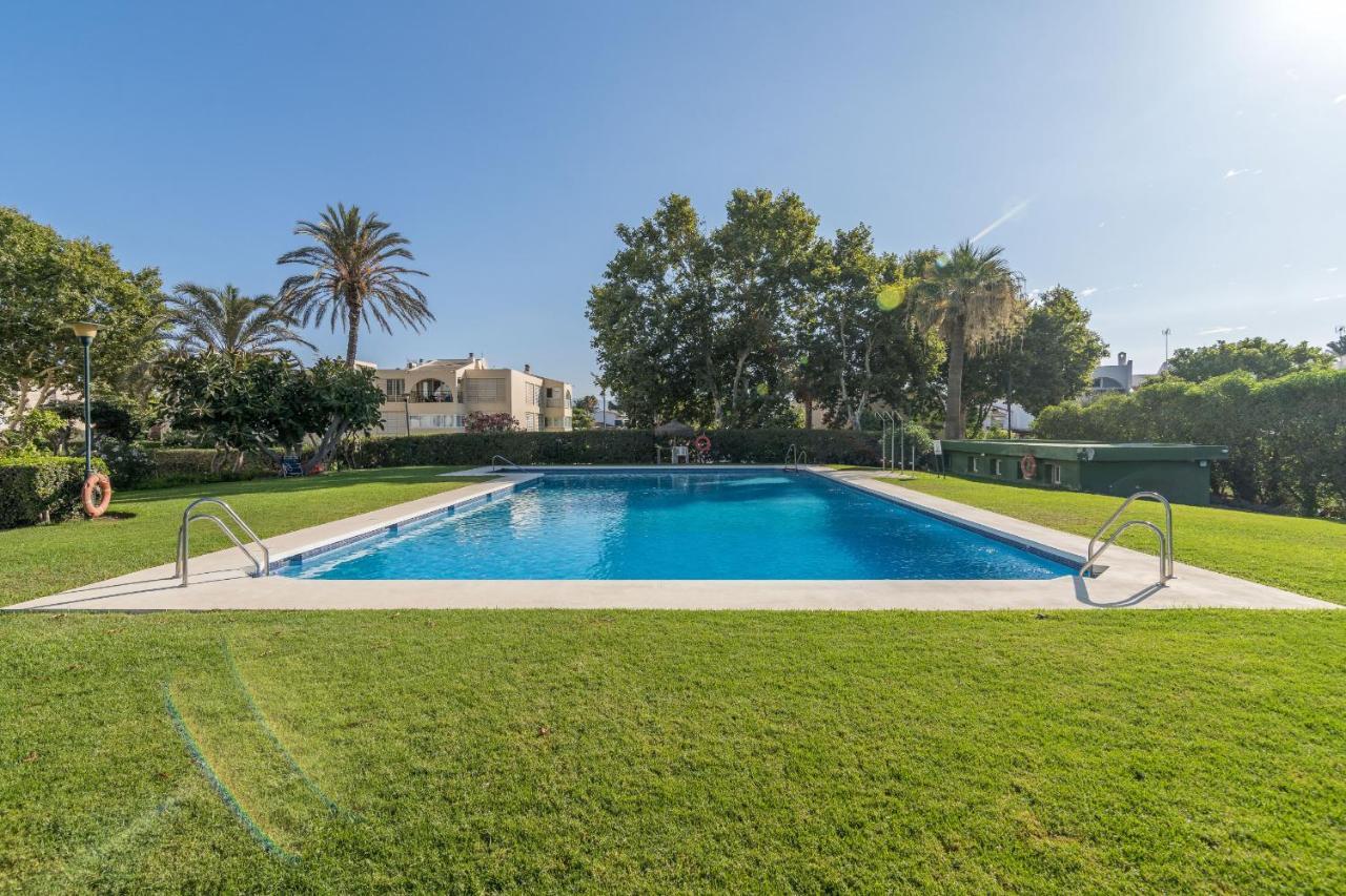 Suite Homes Hesperides Garden Beach Málaga Exterior foto