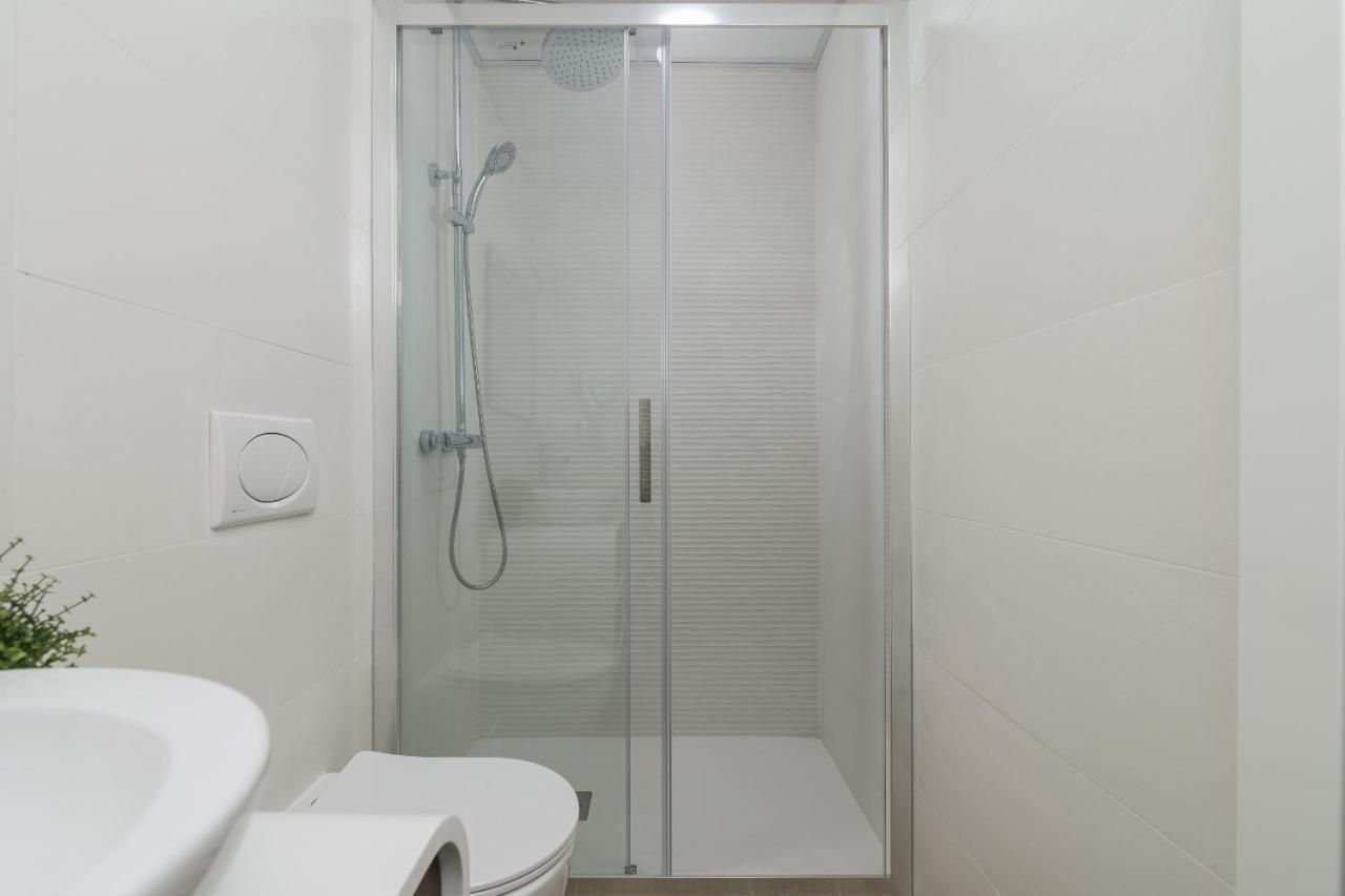 Suite Homes Hesperides Garden Beach Málaga Exterior foto